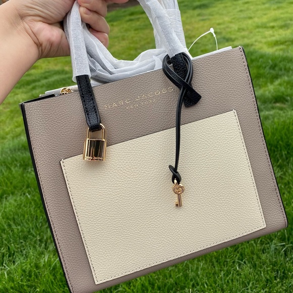 Marc Jacobs Mini Grind - Picture 1 of 4